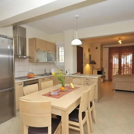 Holiday home Aiolos